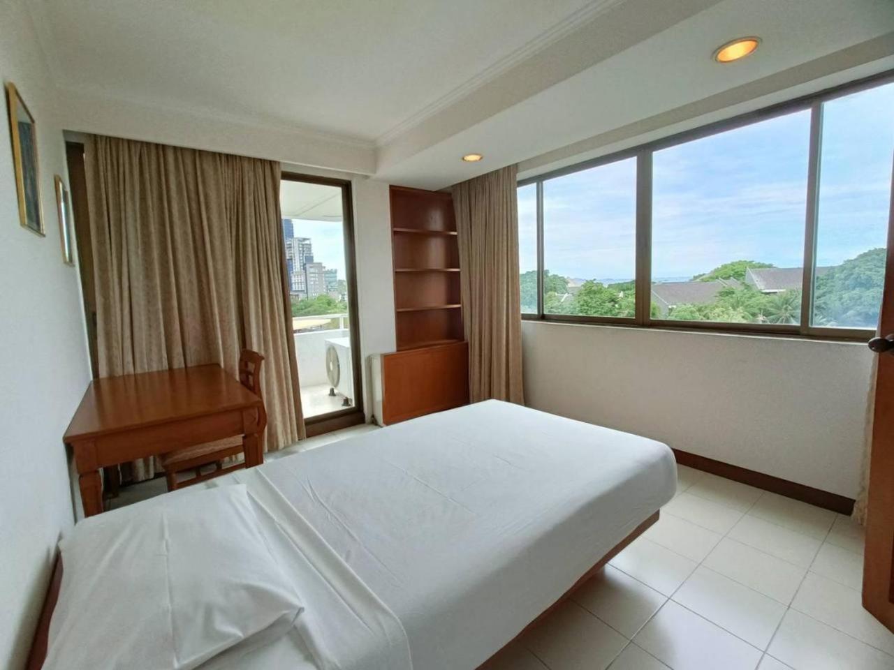 The Monaco Residence Pattaya Zewnętrze zdjęcie